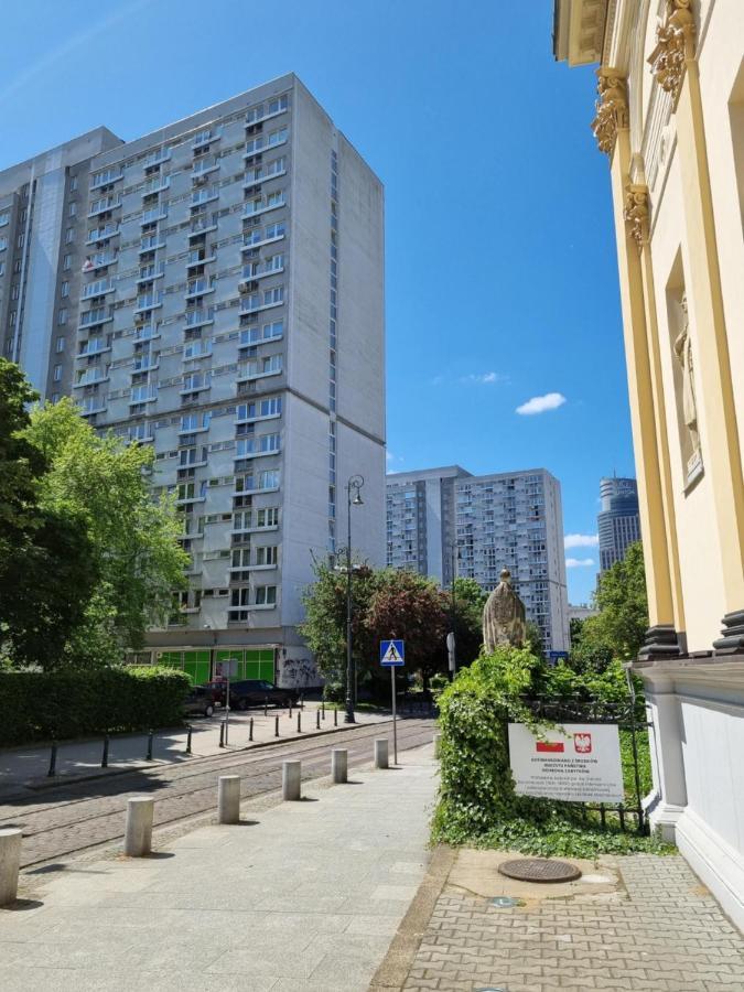 Centrum Warszawa - Center Of 바르샤바 외부 사진